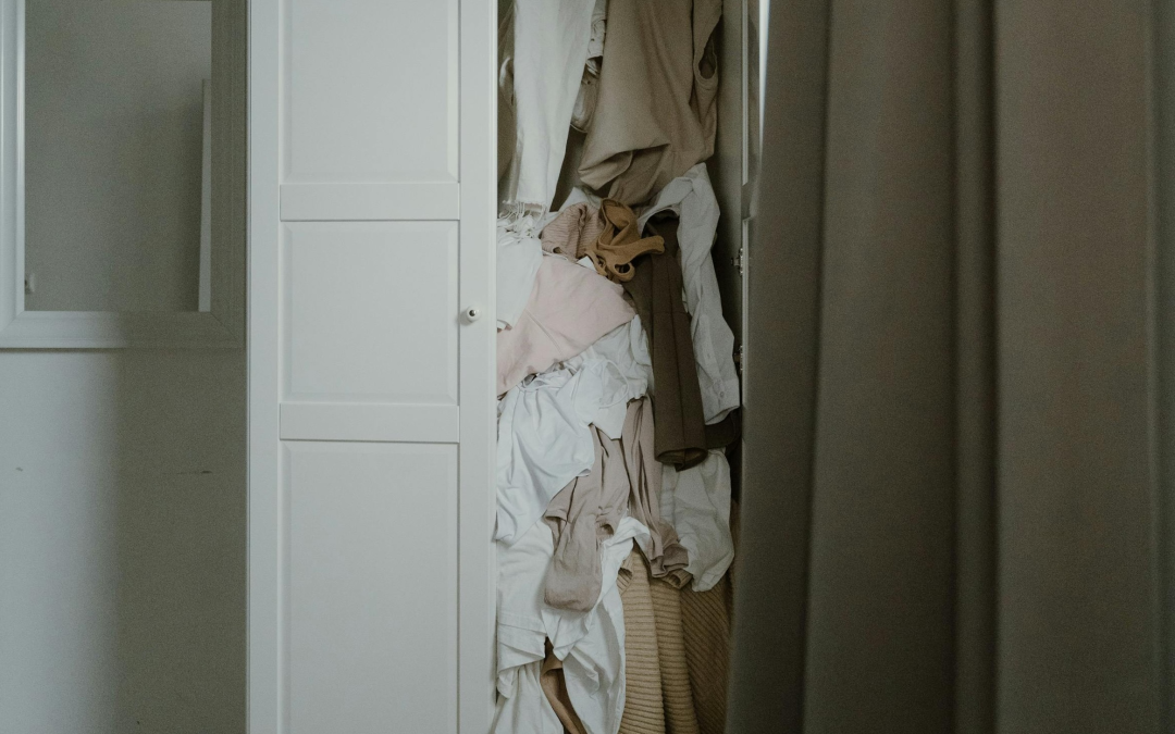 Closet Edit 101: How to Declutter, Refresh, and Elevate Your Wardrobe This New Year